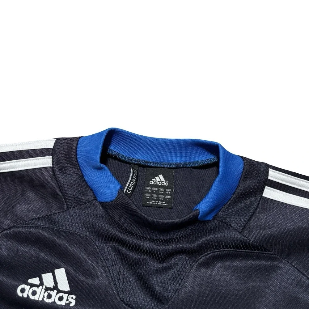 adidas Teen Boys Pullover Retro Style Sweatshirt Size Large 13-14Yrs 20 x 25